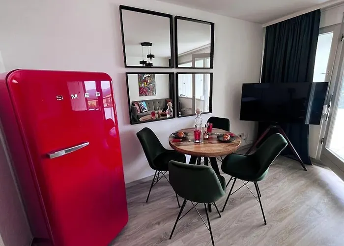 Apartment Mit Gruenblick & Wintergarten Im Schwarzwald
