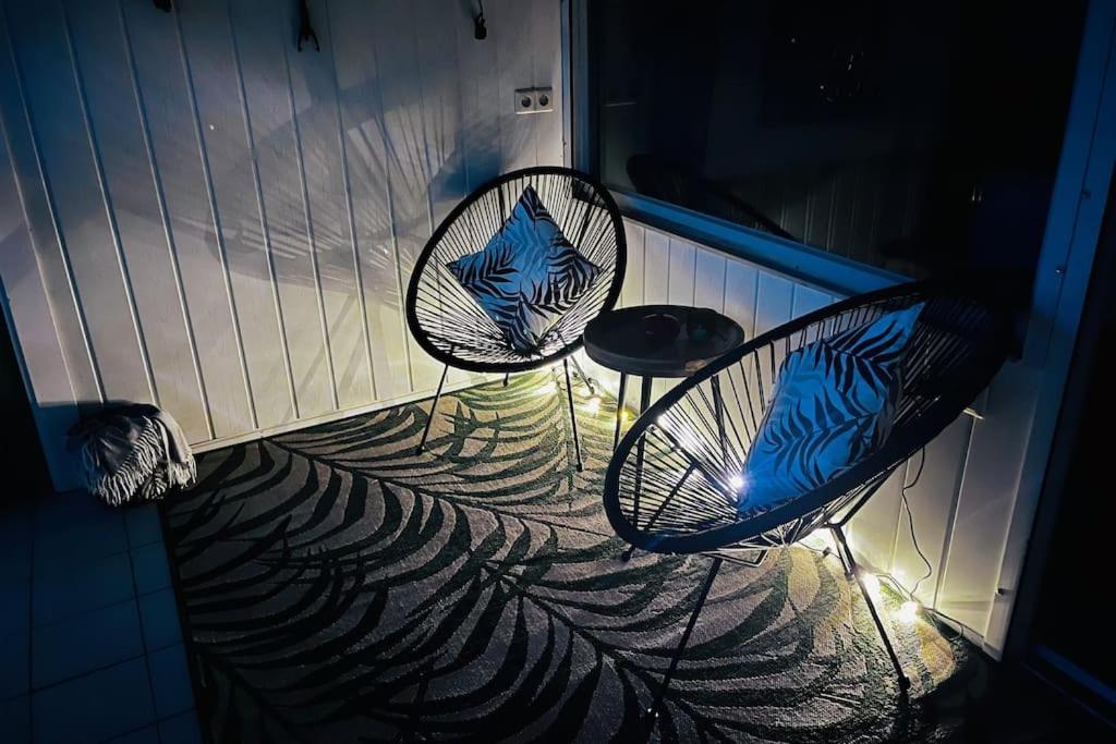 Mit Gruenblick & Wintergarten Im Schwarzwald Apartment *